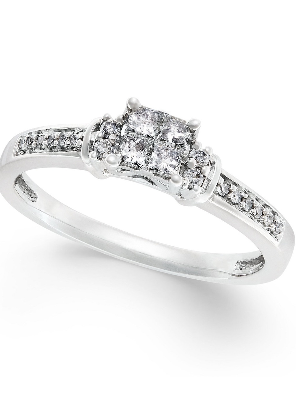 NWT 10k White Gold Diamond 1/4 cttw Cluster Promise engagement Ring